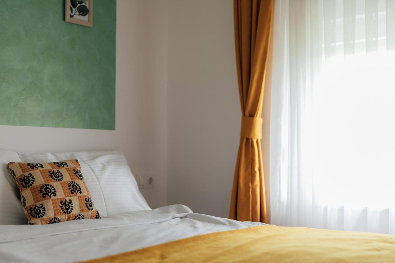 Bed and Breakfast Restoran I Sobe Savic Krnjak Zewnętrze zdjęcie